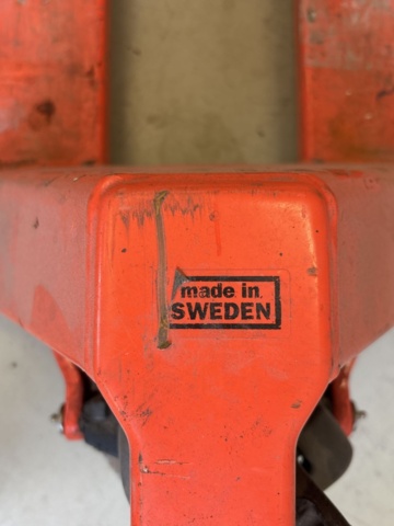 1511362-4 Pallet truck 2300 kg - BT LHM230 -2016