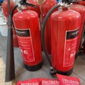 1511364-4 Collection of fire extinguishers and fire blankets - Housegard / Kidde