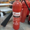 1511364-7 Collection of fire extinguishers and fire blankets - Housegard / Kidde
