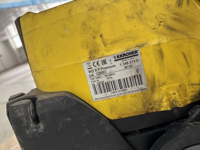 1511365-4 Våt- och torrdammsugare med tillbehör - Kärcher WD 6 P Premium