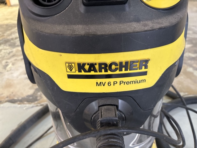 1511366-4 Våt- och torrdammsugare med tillbehör - Kärcher MV 6 P Premium