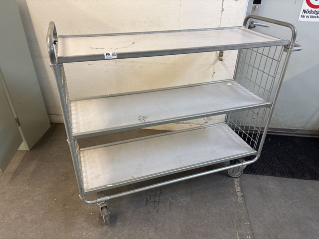 1511371-4 Hyllvagn med 3 st hyllplan