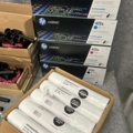 1546163-8 Parti med kontorsmaterial och mindre vinkyl