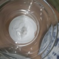 1570631-3 Tallrikar, glas, glasskålar, assietter m.m.