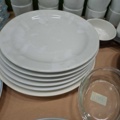 1570631-6 Tallrikar, glas, glasskålar, assietter m.m.
