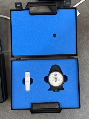 1511377-12 Samling med mätinstrument - Technigraf / SST / Shore