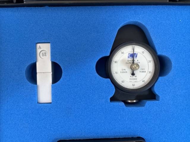 1511377-13 Samling med mätinstrument - Technigraf / SST / Shore