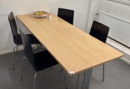 1511378 Lunchroom furniture and kitchenware