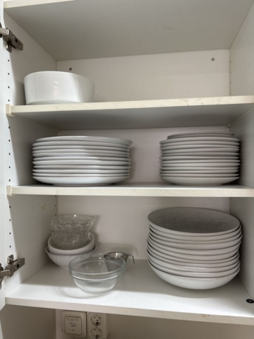 1511378-5 Lunchroom furniture and kitchenware