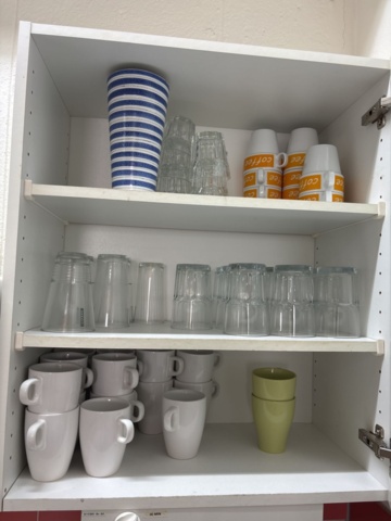 1511378-6 Lunchroom furniture and kitchenware