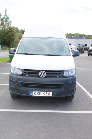 1515202-3 Volkswagen Transporter T30 2.0 TDI BMT 4Motion Manuell, 2015