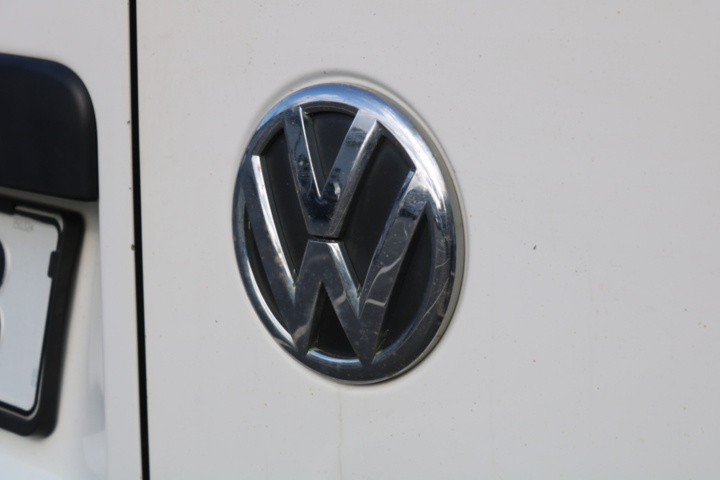 1515202-59 Volkswagen Transporter T30 2.0 TDI BMT 4Motion Manuell, 2015