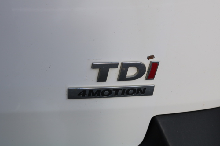 1515202-61 Volkswagen Transporter T30 2.0 TDI BMT 4Motion Manuell, 2015