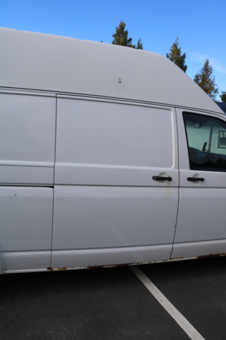 1515202-63 Volkswagen Transporter T30 2.0 TDI BMT 4Motion Manuell, 2015