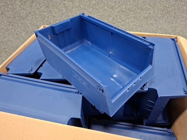1572547-3 14 st Plockbackar AJ 9000 Serie -68, 400x230x150 mm, blå