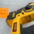 1572616-3 Screwdriver and impact drill with accessories - DeWalt