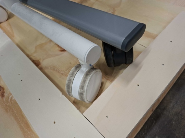 1572560-6 2 st Mobila whiteboardtavlor på hjul 1950x1600x650 mm