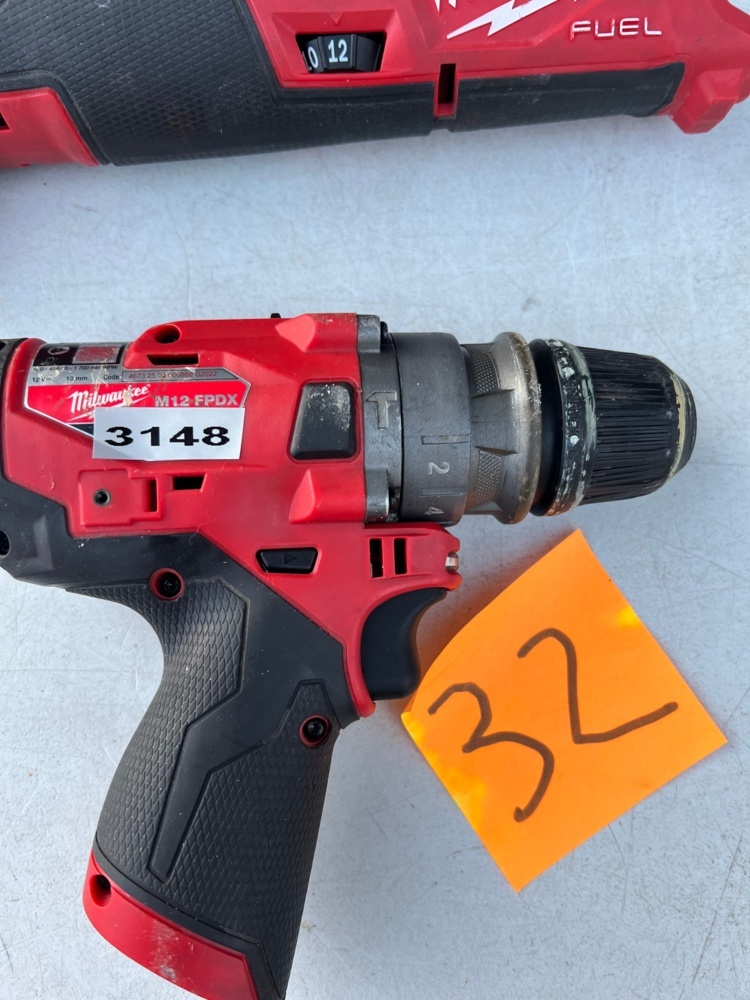 1572632-2 Multiverktyg och borrskruvdragare med tillbehör - Milwaukee M12 FMT / M12 FPDX