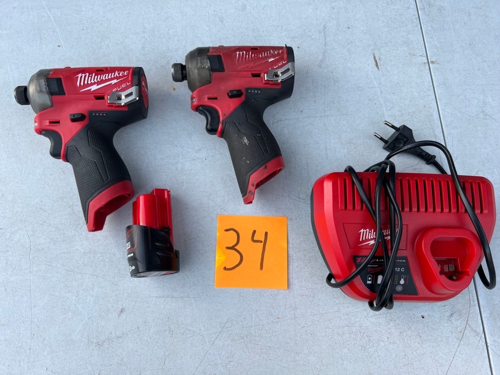 1572634-1 Slagskruvdragare 2 st med tillbehör - Milwaukee M12 FQID