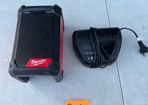 Byggradio - Milwaukee M12 RCDAB+