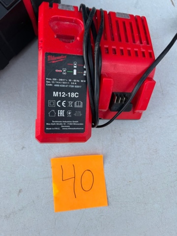 1572640-3 Slagborr med dammsugartillsats - Milwaukee M18 CHX