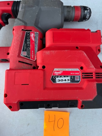 1572640-2 Slagborr med dammsugartillsats - Milwaukee M18 CHX