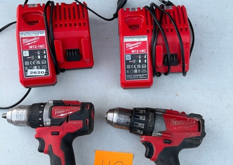 Skruvdragare 2 st med laddare - Milwaukee M18