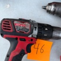 1572646-2 Skruvdragare 2 st med laddare - Milwaukee M18 BPD