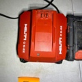 1572657-1 Batterier 2 st och laddare - Hilti