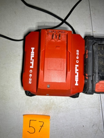 1572657-1 Batterier 2 st och laddare - Hilti