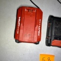 1572658-1 Batterier 3 st och laddare - Hilti