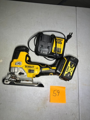 1572659-1 Sticksåg med tillbehör - DeWalt DCS335