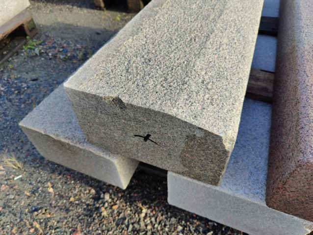 1091314-3 5 st Granitkantsten GF1 Rak Porto 170 mm