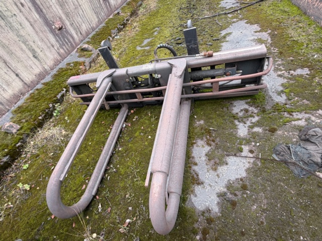 1573193-1 Hydraulisk balgrip för rundbalar – Stora BM #1
