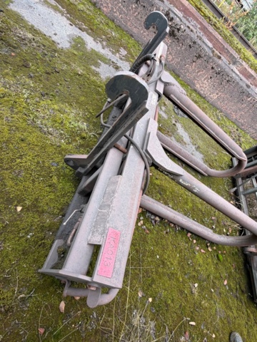 1573193-4 Hydraulisk balgrip för rundbalar – Stora BM #1