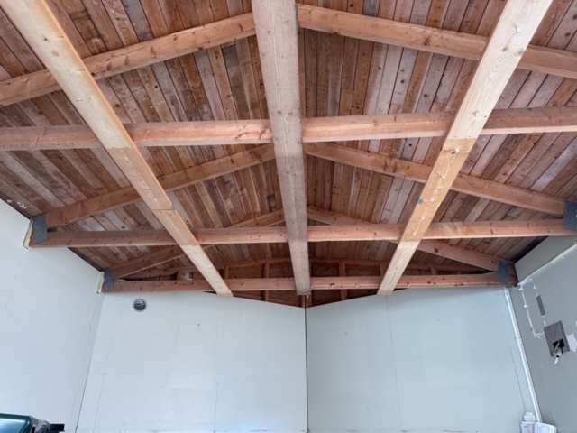 1571828-8 Building of approximately 25 sq m, (dismantled)