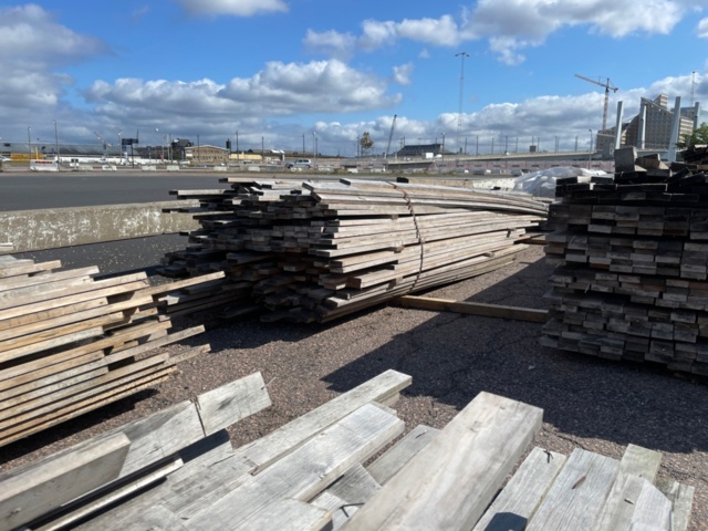 1571829-6 Planed wood 20×70 mm - approx. 500 pcs