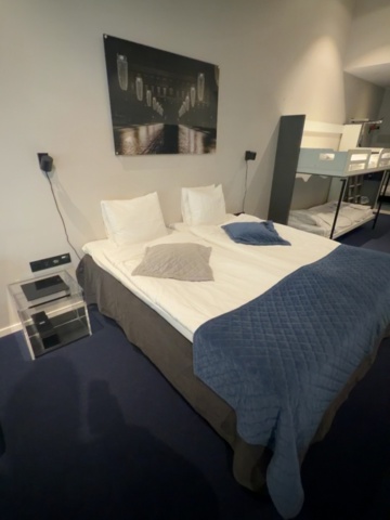1491668-13 Complete interior design from hotel room (Room B01)
