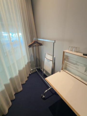 1491668-17 Complete interior design from hotel room (Room B01)