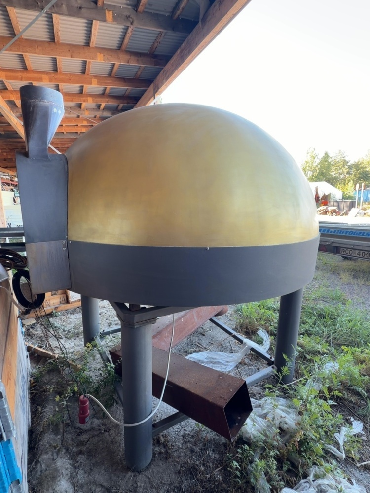 1530073-2 Kupolformad pizzaugn på ställning