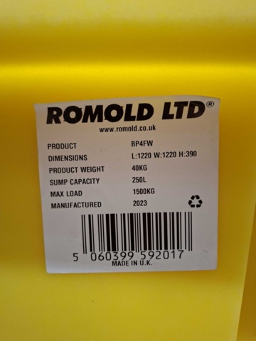 1573131-6 Fatpall för 4 fat, Romold LTD