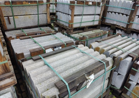 Granitkantsten RFF4 Rak Porto Grå 1100x100x300 mm ca 77 m