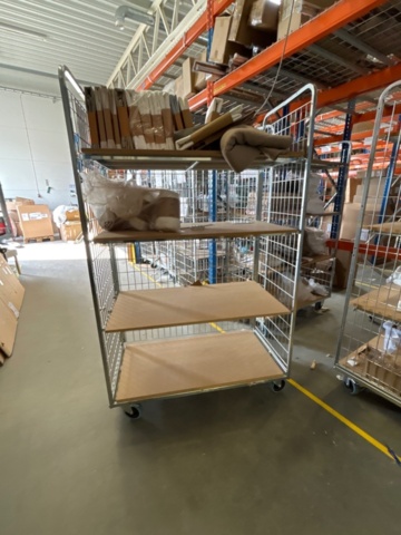 1486386-4 Shelf trolleys 7 pcs