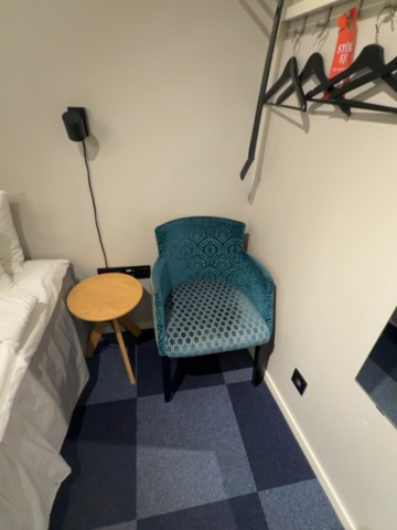 1491669-5 Complete interior design from hotel room (Room B011)