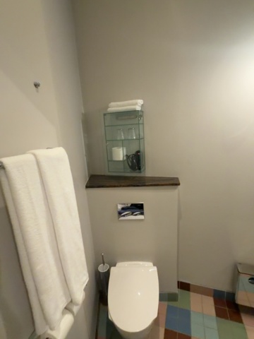 1491669-13 Complete interior design from hotel room (Room B011)