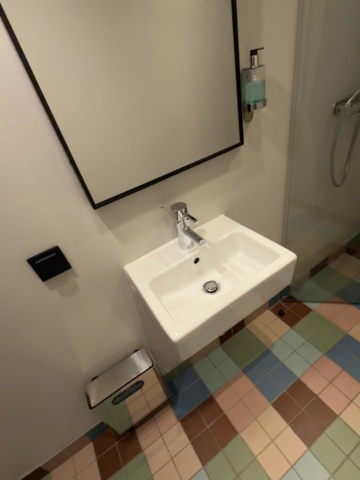 1491669-18 Complete interior design from hotel room (Room B011)