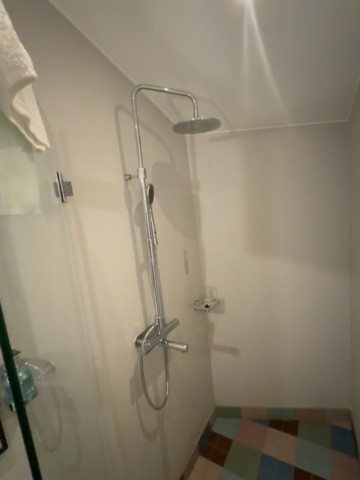 1491669-14 Complete interior design from hotel room (Room B011)