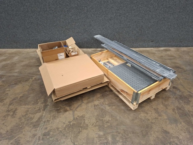 1575759-3 Complete workbench TRUST Tool boards, picking bins, shelves, 1500x760 mm, high-pressure laminate