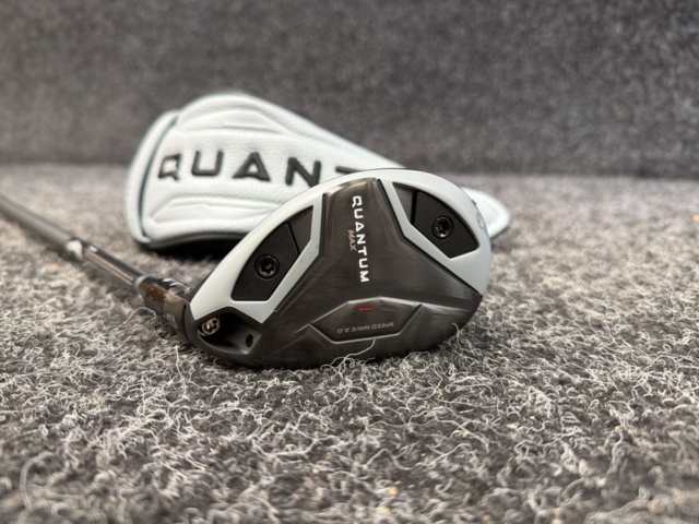 1575775-2 Callaway Quantum Max Hybrid 4HY