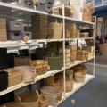 1486390-13 Store shelves